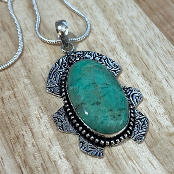 STATEMENT SETTING SILVER PENDANT TURQUOISE - Picture 6 of 7